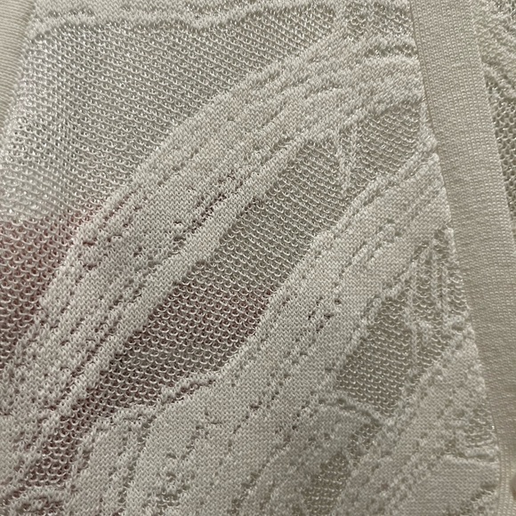 ❤️🤍❤️Chico's Ivory Textured Button-Front Midi Dress❤️🤍❤️ - Picture 3 of 5